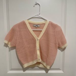 Light pink cropped sweater top from J.ING!